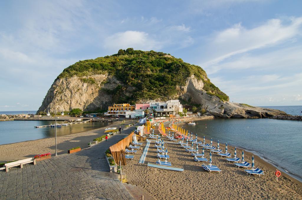 Appartamenti Le Pleiadi - Sant'Angelo D'Ischia Zimmer foto